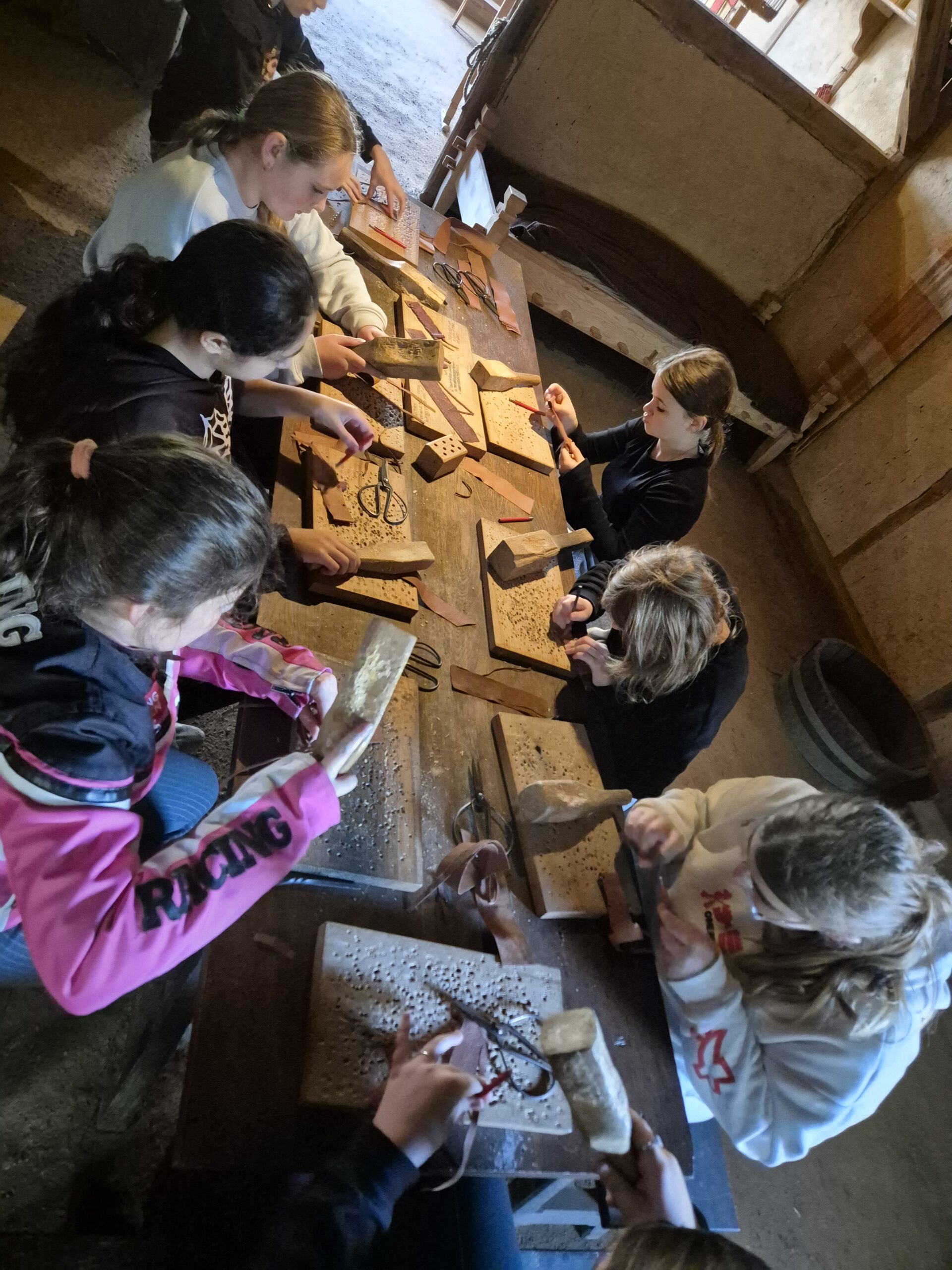 Praktijkonderwijs op ontdekking in de Prehistorie